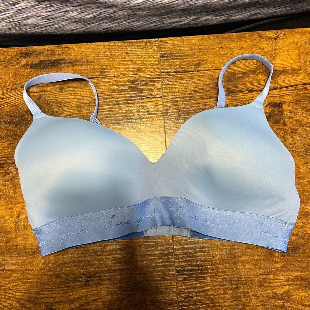 PINK Victoria's Secret Light Blue Seamless Bra